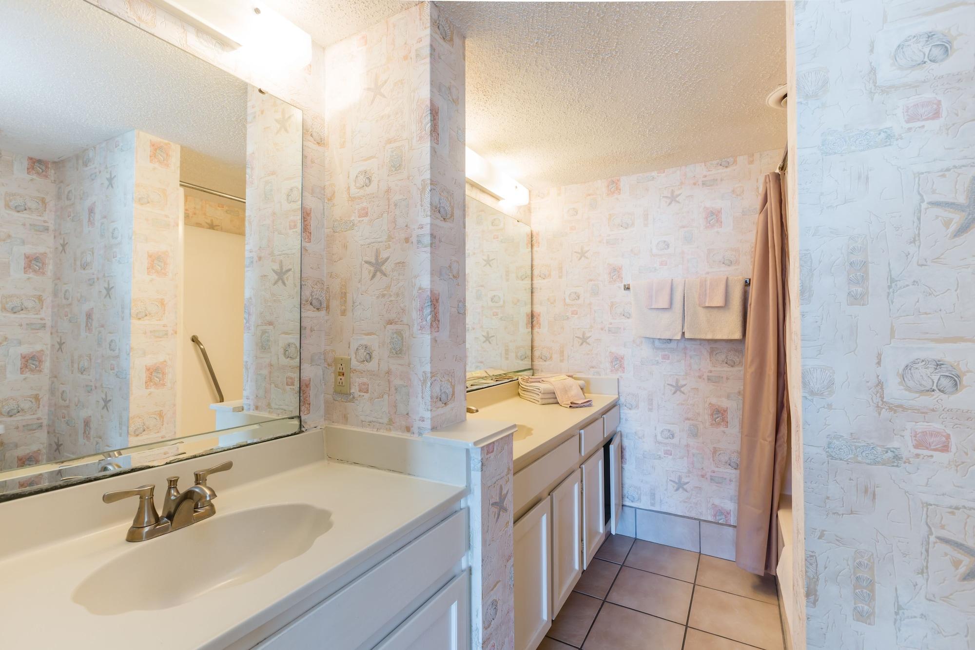 Ocean Towers Resort Atlantic Beach エクステリア 写真